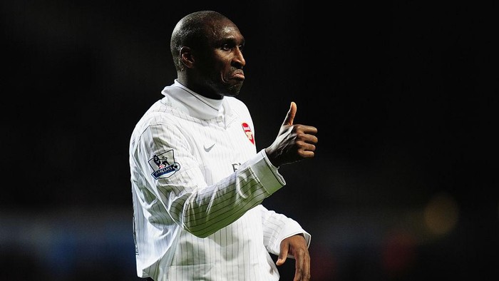 BIRMINGHAM, UNITED KINGDOM - JANUARY 27: Sol Campbell of Arsenal is seen during the Barclays Premier League match between Aston Villa and Arsenal at Villa Park on January 27, 2010 in Birmingham, England. (Photo by Shaun Botterill/Getty Images)