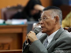 Romli Sebut Penetapan Tersangka Novanto Terlalu Dini