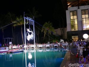 Menjajal Atraksi Sirkus di Bintan, Berani?