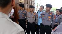 Gaya Pimpinan KPK Intip Sidang Praperadilan Novanto