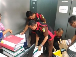 Kantor LPDB KUMKM Digeledah Penyidik Kejati Jatim