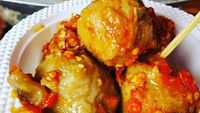 Huaah! Pentol-pentol Super Pedas yang Bikin Ngiler