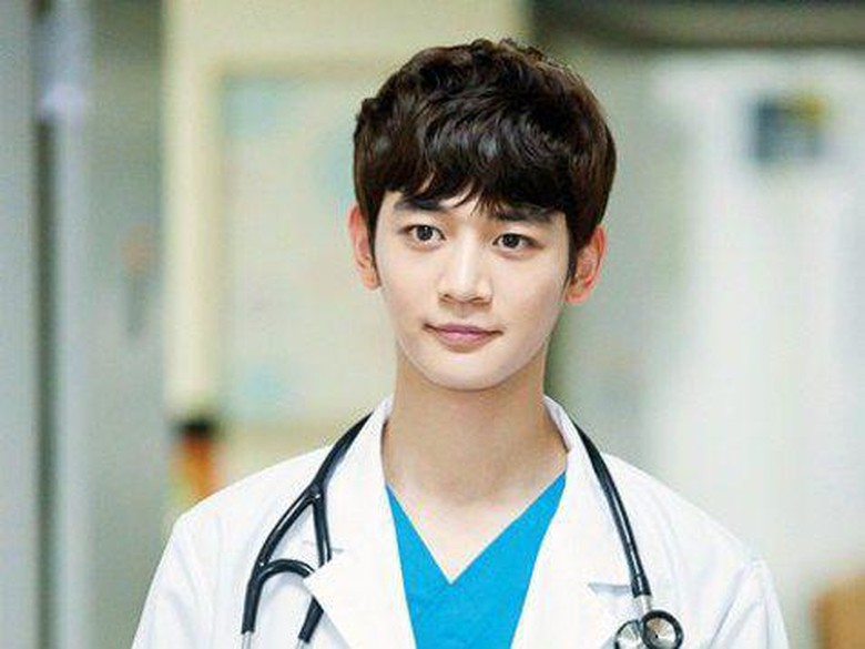 Key dan Minho SHINee akan Susul Onew Wamil Tahun Ini