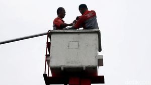 Perbaikan Penerangan Jalan Umum