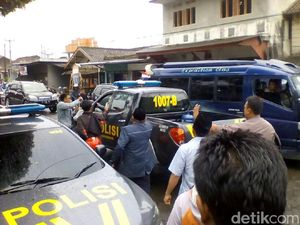 Oknum Kades di Garut yang Ngamar dengan WIL Terancam Dipecat
