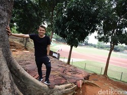 Kaki Kiri dan Tangan Kanan Wonder Kid Indonesia Egy Maulana Vikri