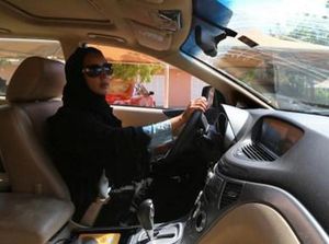 Mengemudi Mobil Sebelum Larangan Dicabut, Wanita Saudi Dihukum Mengemudi Mobil Sebelum Larangan Dicabut, Wanita Saudi Dihukum