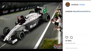 Meme Lucu Wanita Arab yang Boleh Nyetir Mobil