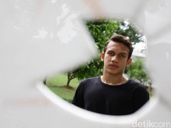 Guardian Puji Kecepatan dan Ketenangan Egy Messi