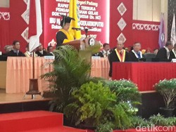 Di UNP, Megawati Bicara Aktor Politik yang Halalkan Segala Cara