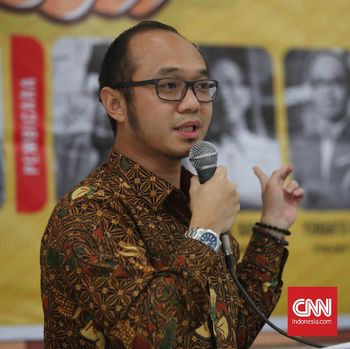 Charta Politika: Emil-Uu Bersaing Ketat dengan Deddy-Dedi
