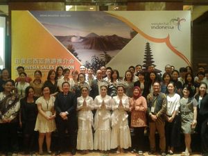 Indonesia Berharap Gaet 2,4 Juta Turis Muslim dari China Indonesia Berharap Gaet 2,4 Juta Turis Muslim dari China