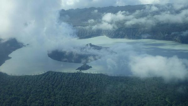 Begini Penampakan Gunung di Vanuatu yang Berpotensi Meletus