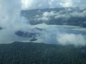 Begini Penampakan Gunung di Vanuatu yang Berpotensi Meletus Begini Penampakan Gunung di Vanuatu yang Berpotensi Meletus