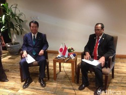 Bertemu Menteri Jepang, Menhub Bahas MRT hingga Kereta Cepat JKT-SBY