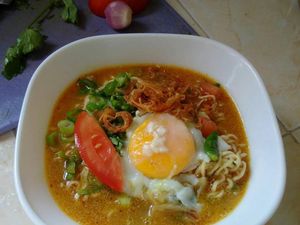 Ini 10 Mie Instan Rebus dengan Paduan Telur Hingga Cabai Rawit Racikan Netizen