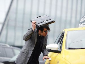 Stres karena Macet dan Hujan? Coba Lakukan Ini untuk Mengatasinya