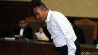 Menyuap Akil Mochtar, Samsu Umar Diganjar Penjara