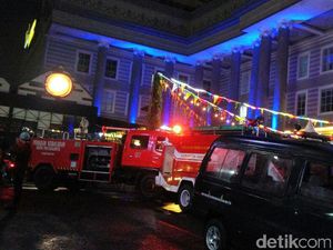 Video Kebakaran di Jogja City Mall, Panik Melanda Pengunjung