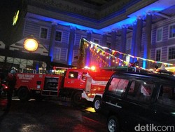 Video Kebakaran di Jogja City Mall, Panik Melanda Pengunjung