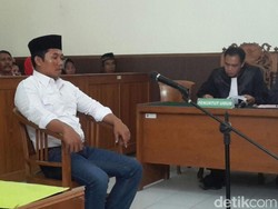 Jaksa Tolak Eksepsi Kuasa Hukum Terdakwa Demo Palu Arit