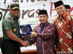 PKS: Sebagai Panglimanya Panglima, Wajar Jokowi Ingatkan TNI