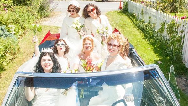 Sologamy, Tren Menikahi Diri Sendiri Marak di Amerika dan Eropa