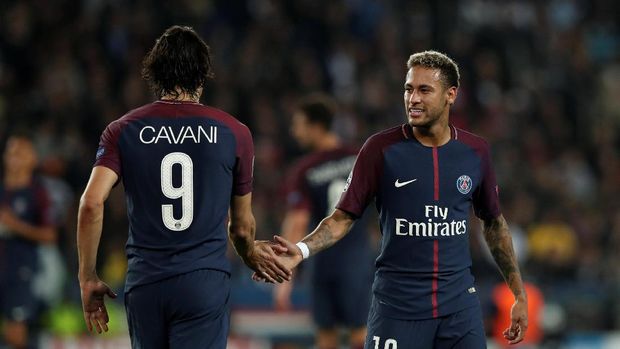 Edinson Cavani dan Neymar dalam sebuah laga Paris Saint-Germain.