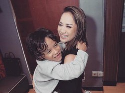 Menggemaskan, Duet BCL Bareng Si Kecil Noah yang Curi Perhatian