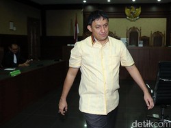 Fahd Minta KPK Usut Semua yang Terlibat Korupsi Alquran