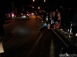 Jatuh dari Motor, Bapak dan Anak Tewas Usai Tertabrak Truk