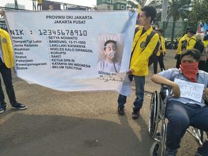 Tuntut Novanto Dicopot, Aliansi Mahasiswa UI Demo di Depan DPR