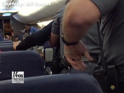 Viral Video Penumpang Diusir dari Pesawat Gara-gara Alergi Anjing