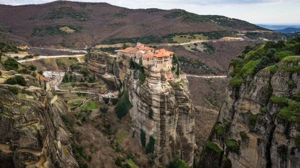 Foto: Biara di Atas Langit
