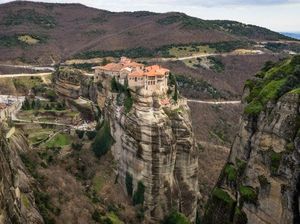 Foto: Biara di Atas Langit Foto: Biara di Atas Langit