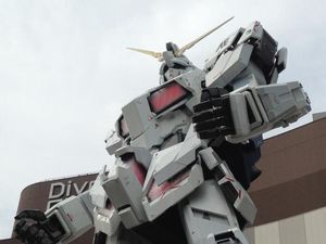 Robot Gundam Kembali Beraksi di Tokyo Robot Gundam Kembali Beraksi di Tokyo