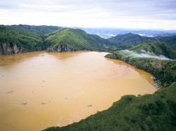 Ini Danau Tempat 1.746 Orang Mati Dalam Semalam
