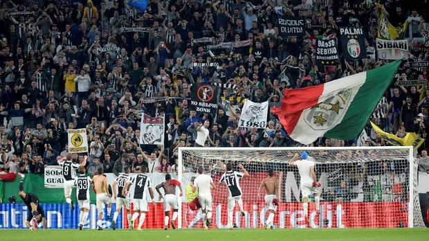 Juventus berhasil meraih kemenangan perdana di Liga Champions musim ini.