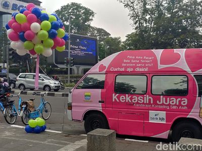 Foto: Kekasih, Mobil Tempat Curhat untuk Cegah Masalah Mental di Bandung