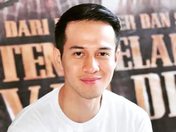 5 Aktor yang Disebut Cocok Perankan Dilan Dewasa, Siapa Jagoanmu?