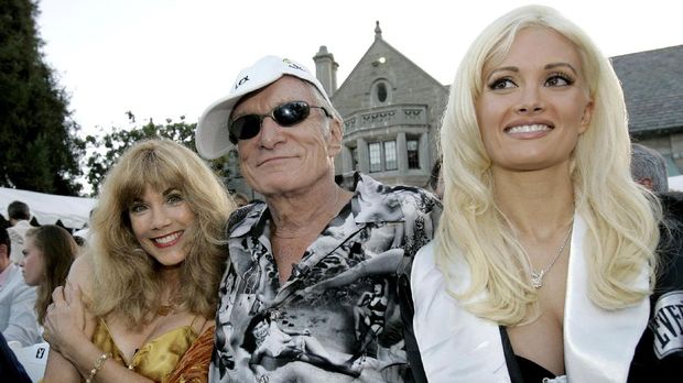 Jajaran Model Seksi 'Playboy' Teman Kencan Hugh Hefner
