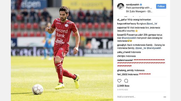 Kolom komentar Sandy Walsh sering dipenuhi rayuan untuk membela Timnas Indonesia.