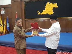 Pemprov dan Kejati Banten Kerja Sama Bidang Perdata dan TUN Pemprov dan Kejati Banten Kerja Sama Bidang Perdata dan TUN
