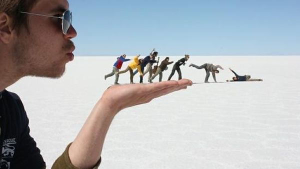 Deretan Foto Tipuan yang Bikin Terhibur