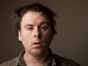 Tips Hilangkan Mata Panda Karena Kurang Tidur Nonton Liverpool Vs Barcelona