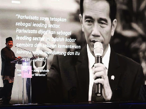 Menpar Minta Pemda Komitmen Bangun Pariwisata Daerah