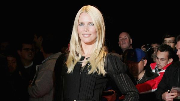 Foto: Claudia Schiffer yang Tak Menua di Usia 47