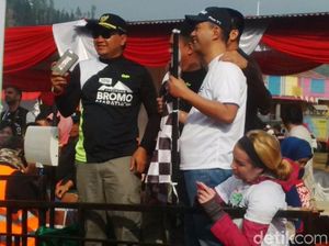 Bromo Marathon untuk Pengembangan Pendidikan Warga Bromo Marathon untuk Pengembangan Pendidikan Warga