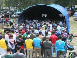 Intip Peserta ITdBI Tak Lupa Salat Jumat