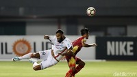 Tim besutan Simon McMenemy itu mendiami puncak dengan 56 poin.